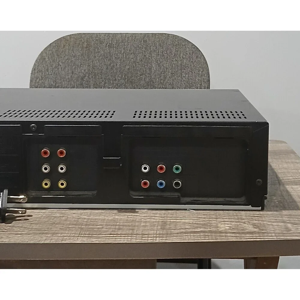 SONY VCR VHS/DVD Combo Player. Tested & Working. No Remote. SLV-D380P